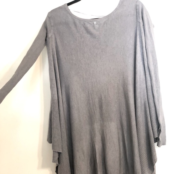Lululemon high low grey sweater - Picture 3 of 6